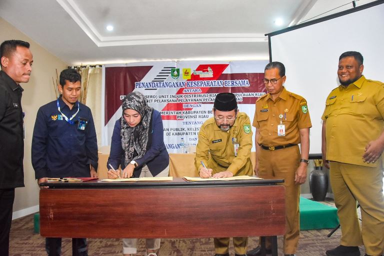 http://gaungriau.com/gambar/foto/1306303786.jpeg