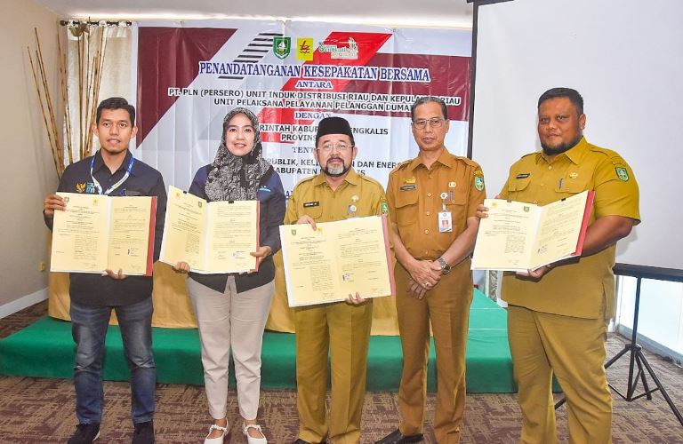 http://gaungriau.com/gambar/foto/1339762230.jpeg