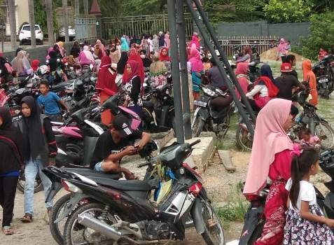 http://gaungriau.com/gambar/foto/2142207870.jpg