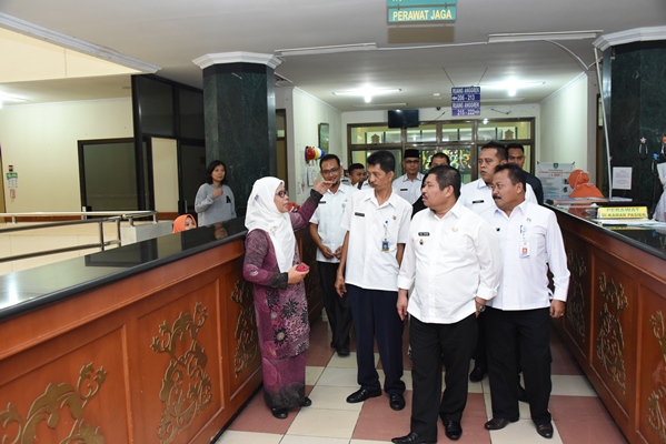 http://gaungriau.com/gambar/foto/4019708042.JPG