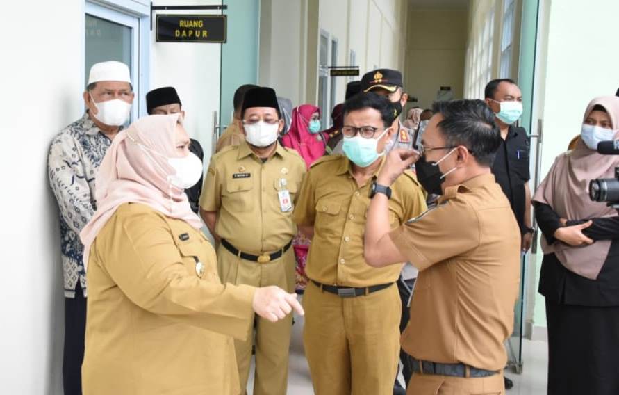 http://gaungriau.com/gambar/foto/4539845730.jpg