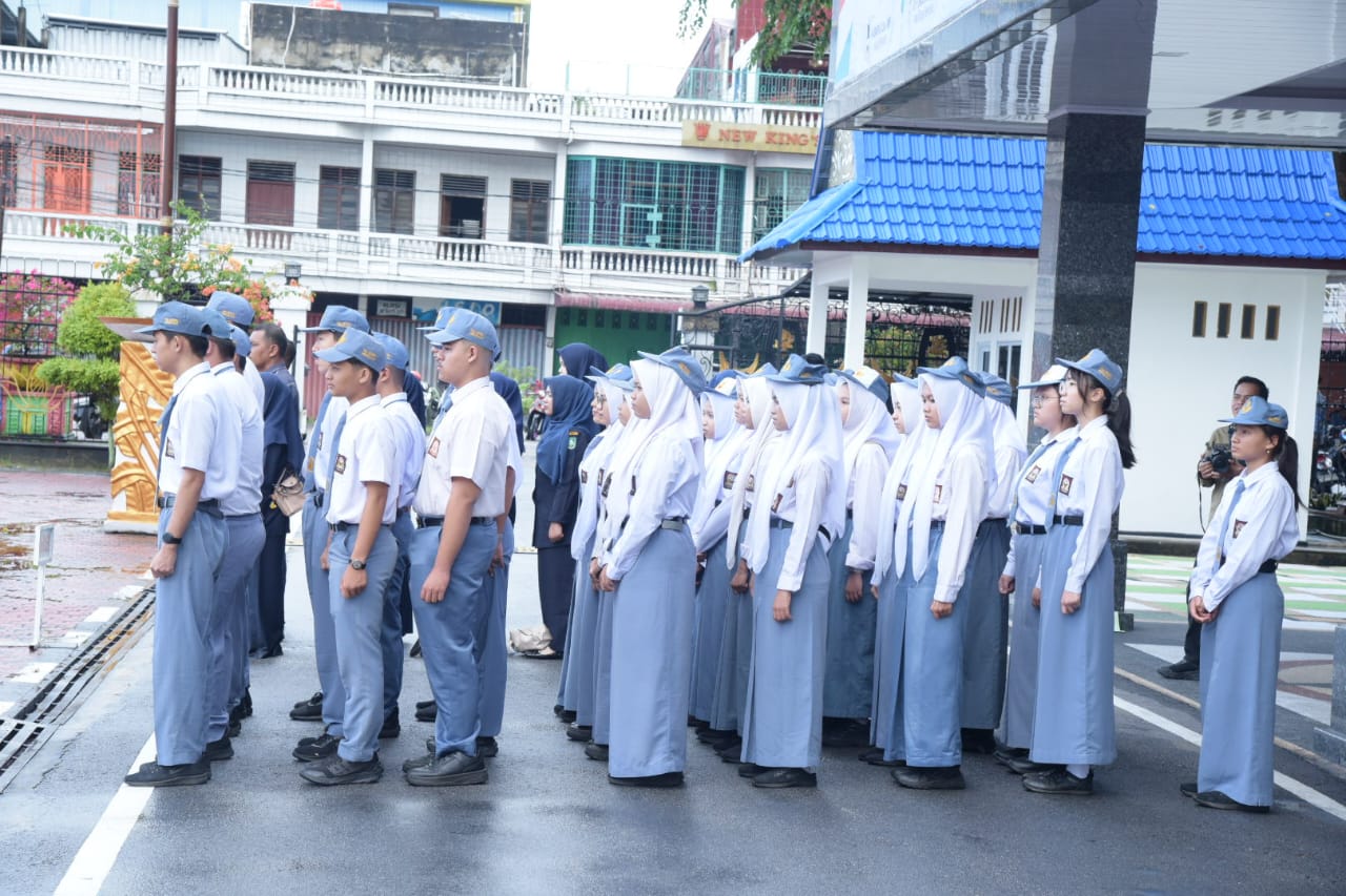 https://gaungriau.com/gambar/foto/1522791852.jpg