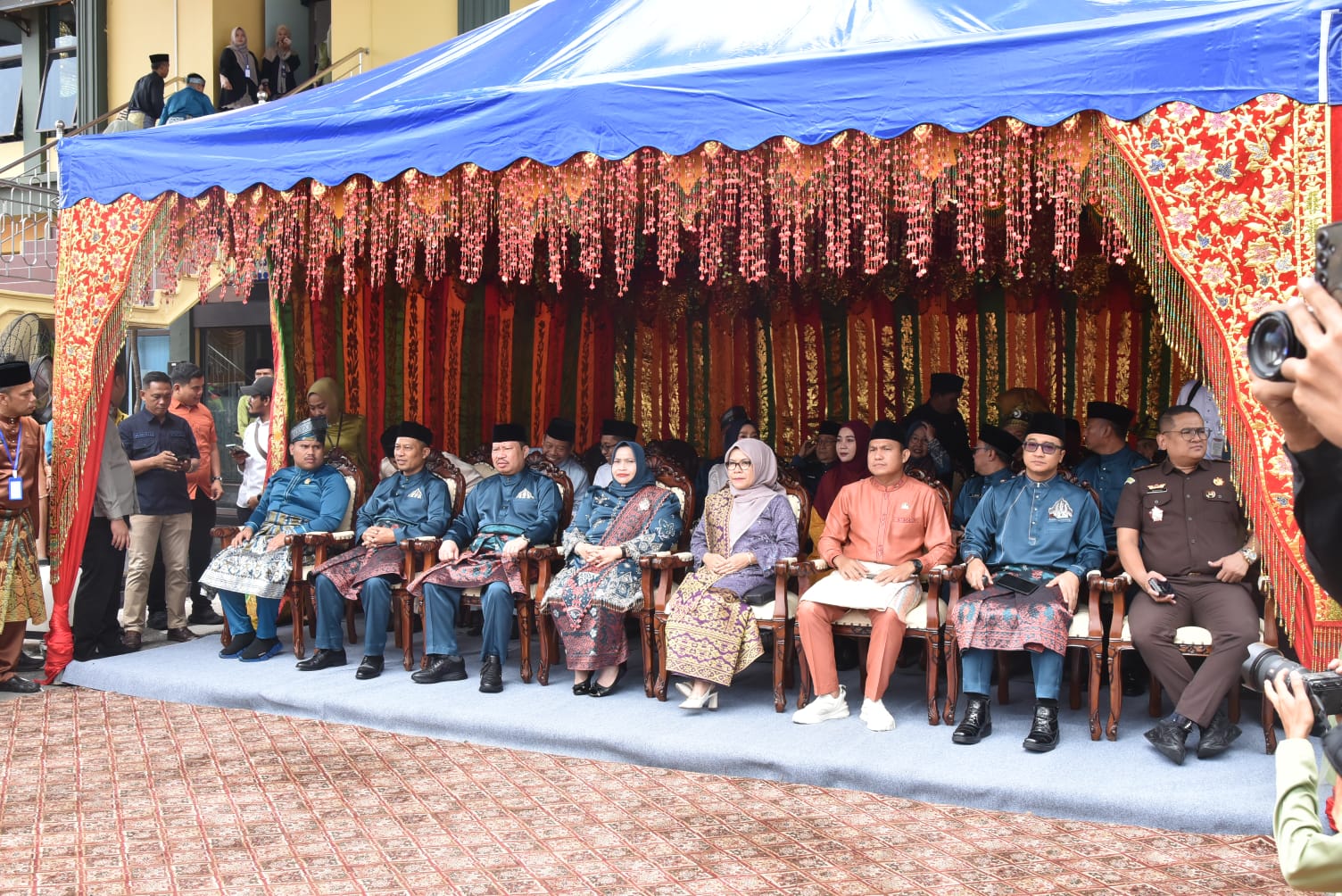 https://gaungriau.com/gambar/foto/2119538798.jpg