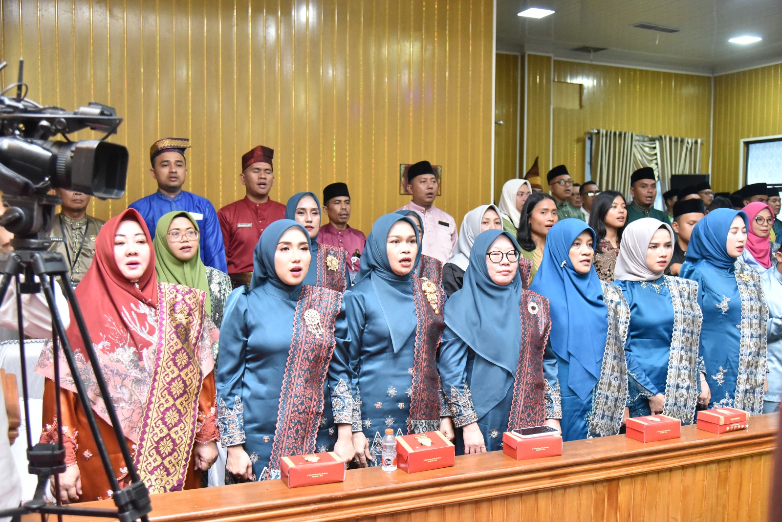 https://gaungriau.com/gambar/foto/3703536573.jpg