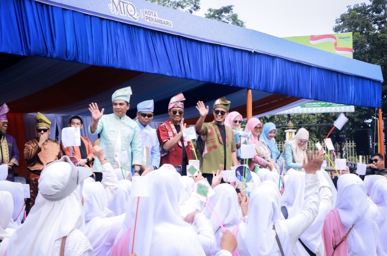 https://gaungriau.com/gambar/foto/511650350.jpg