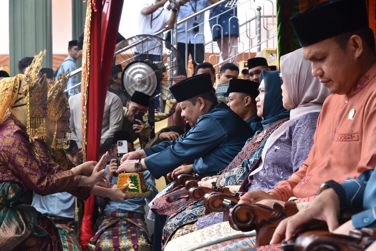 https://gaungriau.com/gambar/foto/5659683831.jpg