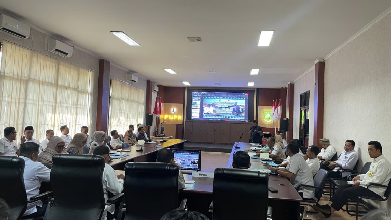 https://gaungriau.com/gambar/foto/5828734292.jpg