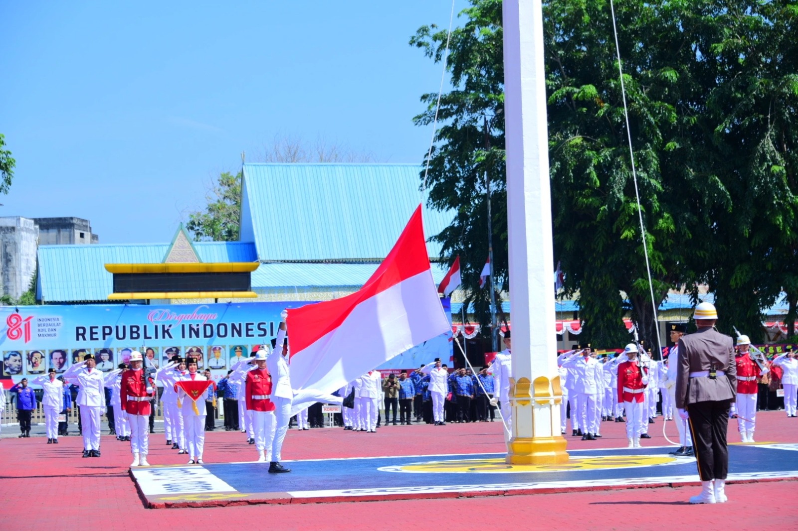 https://gaungriau.com/gambar/foto/8409174704.jpg